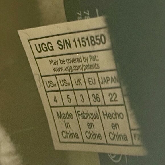 Men's 4, Women's 5 - UGG SHASTA TALL EXTREME WATERPROOF Gortex Boots - White - Picture 6 of 7